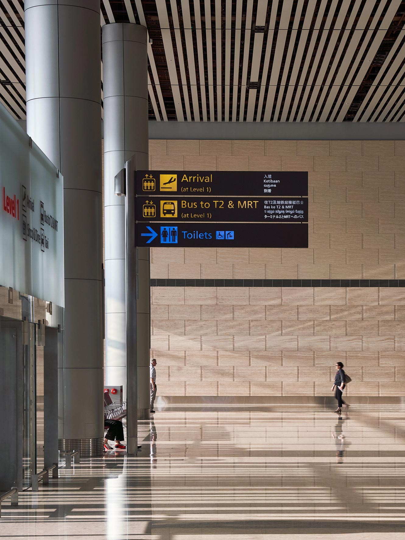 Owen Raggett. Architectural photographer, Singapore. Changi Airport Terminal 4, Singapore. 